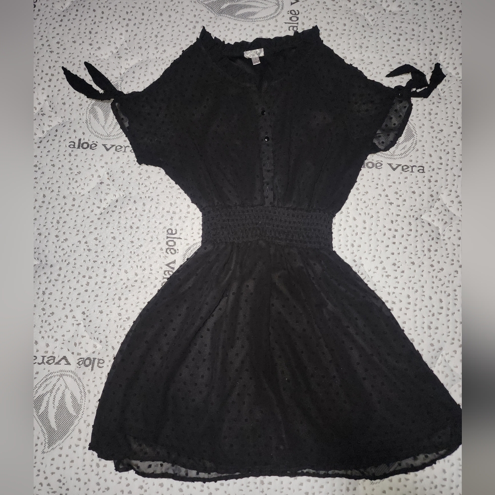 Chic Black Dress